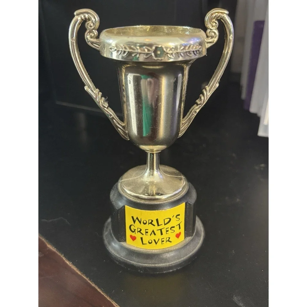 Worlds Greatest Lover Champion Plastic Trophy Novelty Husband Wife Spouse